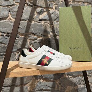 Gucci White Leather Bee Embroidered Ace Low-top Sneakers